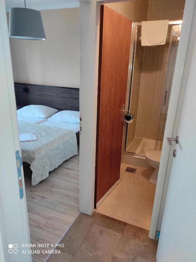 沃迪切 博塞纳旅馆酒店 外观 照片